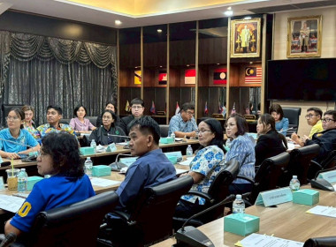 ประชุมคณะทำงานส่งเสริมพัฒนาอาชีพและการตลาด ... พารามิเตอร์รูปภาพ 9