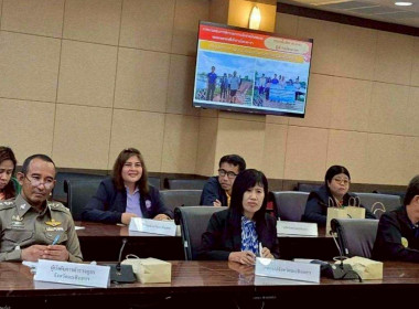 เข้าร่วมประชุมคณะกรรมการเพื่อแก้ไขปัญหาเกษตรกร ... พารามิเตอร์รูปภาพ 2