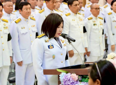 พิธีวางพานพุ่มดอกไม้สดถวายราชสักการะ ... พารามิเตอร์รูปภาพ 7