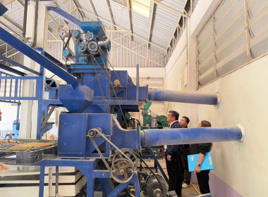 เข้าตรวจเยี่ยมโรงสีข้าวพระราชทาน โรงสีข้าวเขาหินซ้อน ... พารามิเตอร์รูปภาพ 6