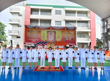 เข้าร่วมพิธีเจริญพระพุทธมนต์เฉลิมพระเกียรติ ... พารามิเตอร์รูปภาพ 2