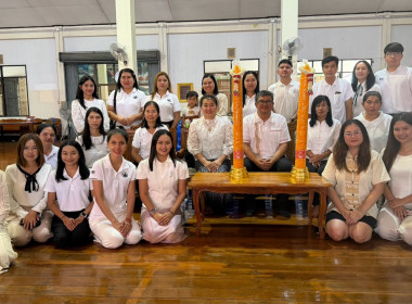 ถวายเทียนพรรษาและผ้าอาบน้ำฝน เนื่องในเทศกาลวันเข้าพรรษา ... พารามิเตอร์รูปภาพ 3