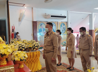 สำนักงานสหกรณ์จังหวัดฉะเชิงเทรา เข้าร่วมพิธีวางพานพุ่ม ... พารามิเตอร์รูปภาพ 2